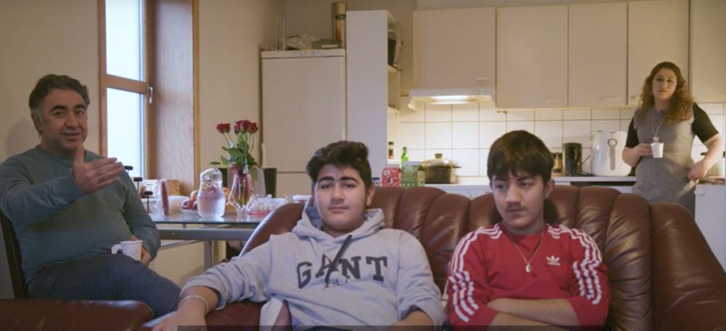 Familie med tenåringsgutter