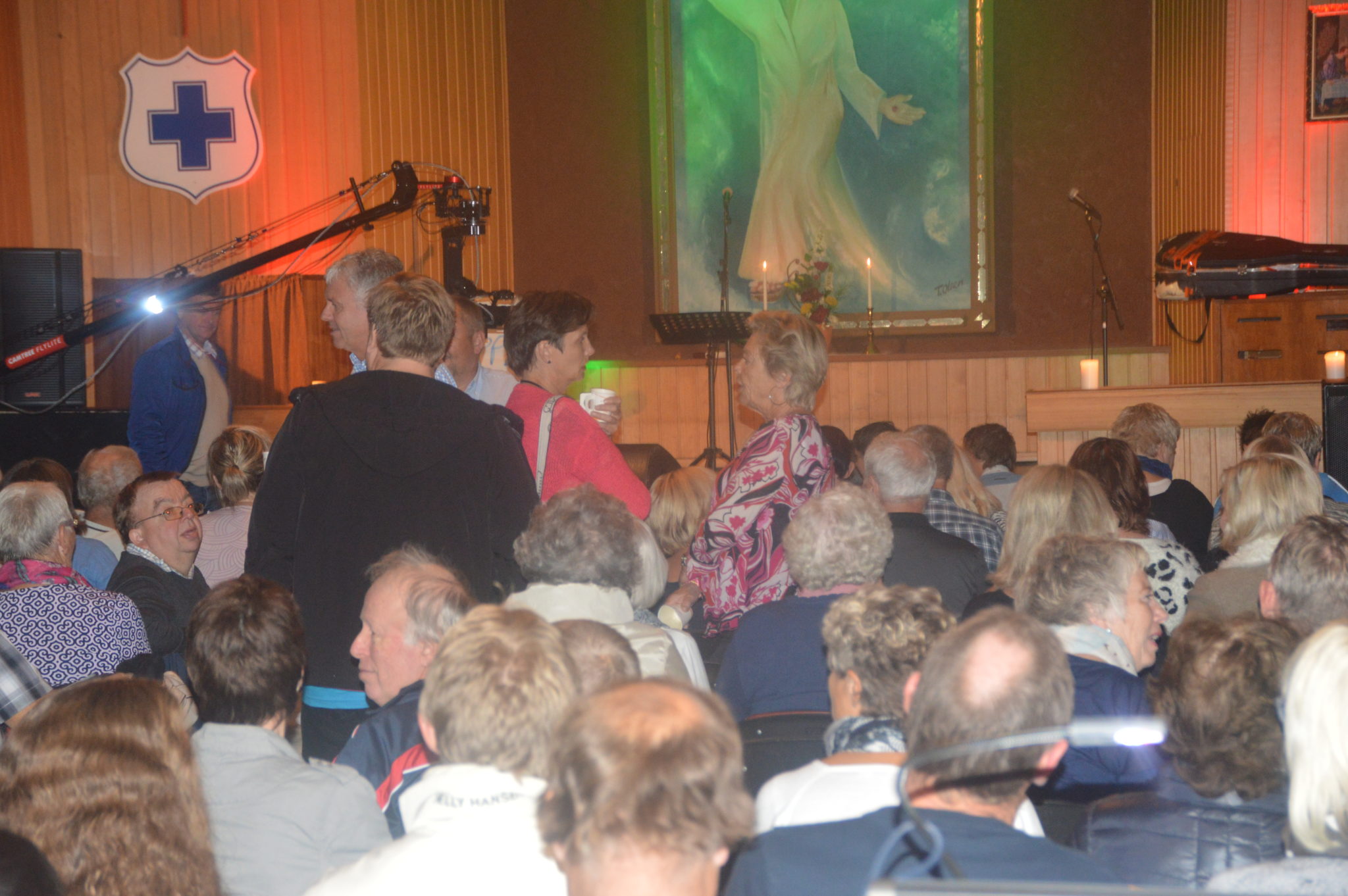 Allerede tre kvarter før konserten startet, var samtlige stoler i Storsalen besatt.