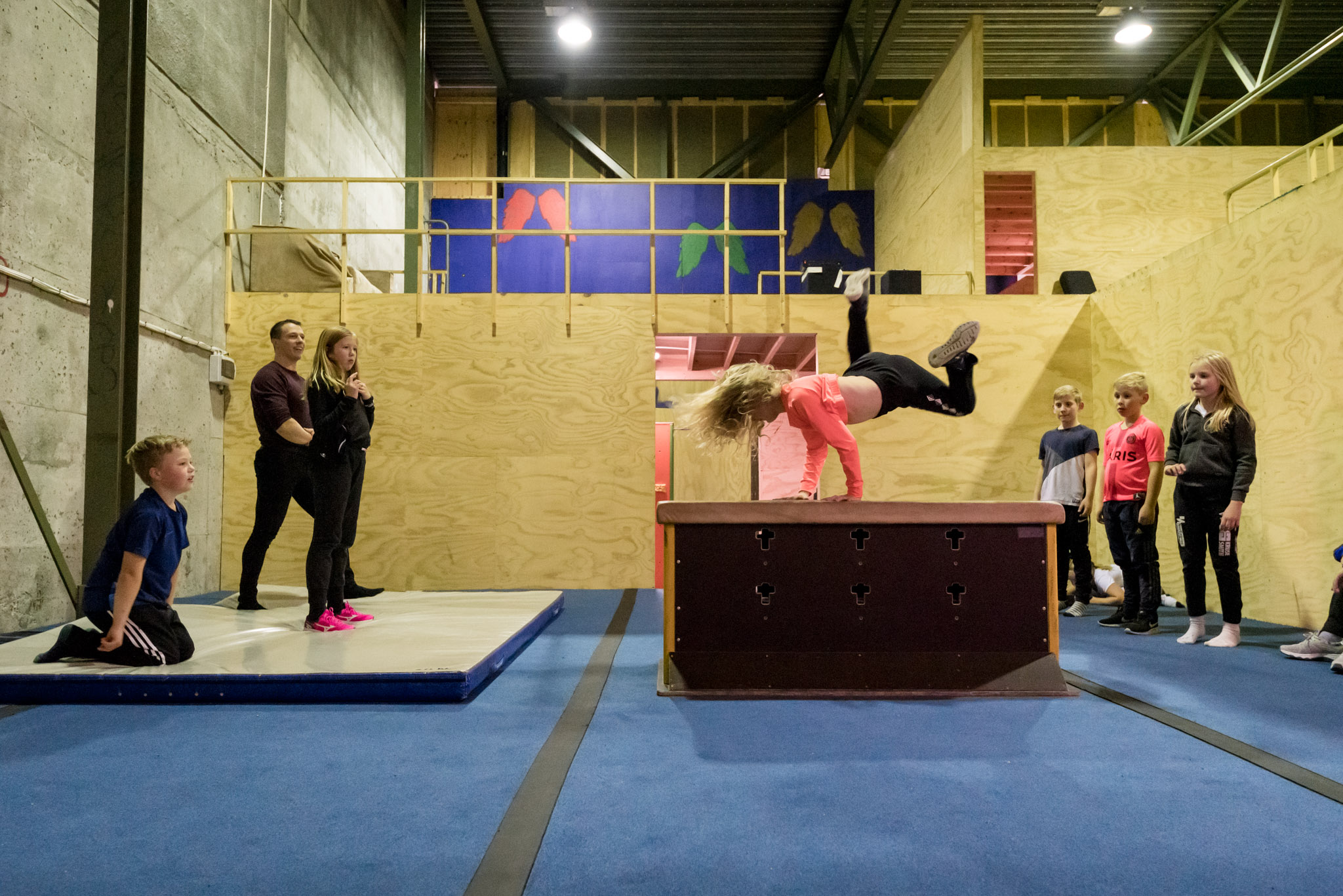 For å delta på parkour må du registrere deg i en av gruppene for å delta. Ingen drop-in.