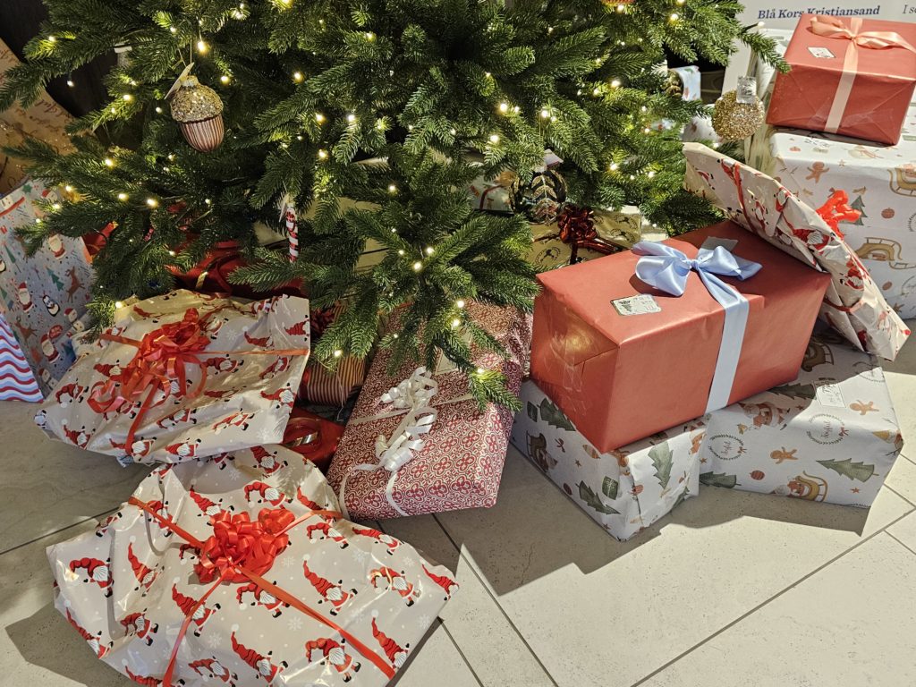 Julegaver under treet